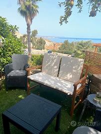 Bilocale con Giardino e vista mare KR