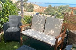 Bilocale con Giardino e vista mare KR