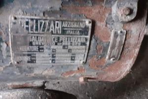 Macchina Saldatrice e Forca sollevatore rotoballe