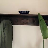 mensola appendiabiti arte povera