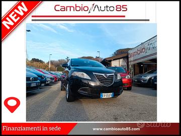 Lancia Ypsilon 1.2 69 CV 5 porte Platinum