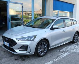Ford Focus 1.0 ECB Hybrid 125 CV Powershift SW ST-
