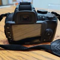 Macchina fotografica reflex Nikon D3000