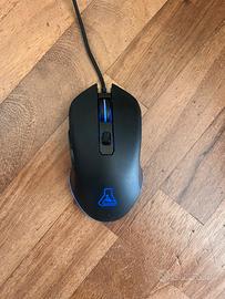 mouse da gaming con tappetino