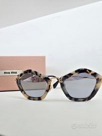 Occhiali da sole Miu Miu SMU 06O HAO-2E2