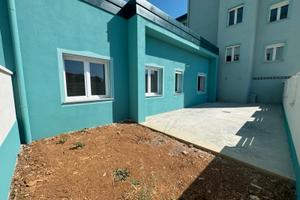 Pari al Nuovo, Quadrivano con Giardino e P.Auto