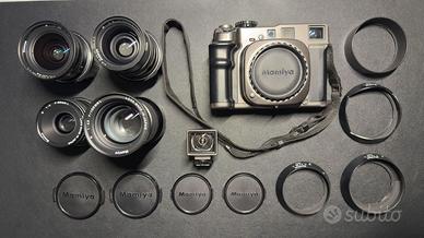 Mamiya 7 + Set Completo di Obiettivi