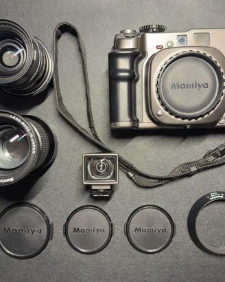 Mamiya 7 + Set Completo di Obiettivi