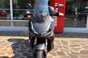 Honda ADV 350