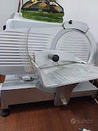 Affettatrice elettrica "Essedue s.r.l." mod 250