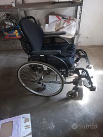 carrozzina manuale x disabili Ottobock