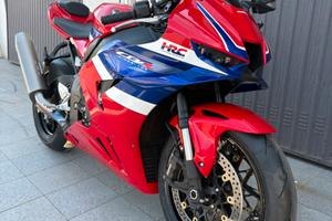 CBR1000 RR R Fireblade