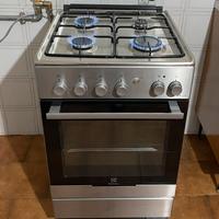 Cucina Electrolux acciaio inox