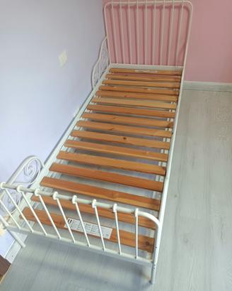 Letto allungabile e scrivania 