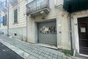 NEGOZIO A REGGIO DI CALABRIA