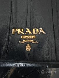 Portafoglio Prada