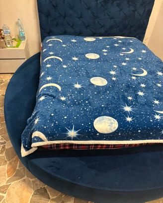 LETTO TONDO BLU NOTTE DI VELLUTO/ trasloco