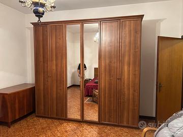 Armadio piu due comodini