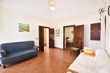 Casa singola con veranda
