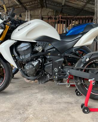 Kawasaki Z750 (2011)