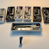 6 maniglie+1 maniglione scorrevole+1 occhialino