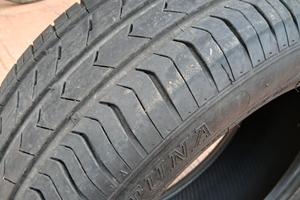 2 Pneumatici 205/55/16