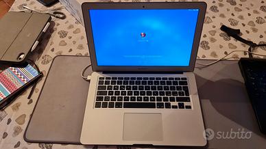 MacBook Air 13” 2014 i5/4Gb