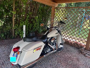 Harley Davidson Dyna Switchback FLD ABS