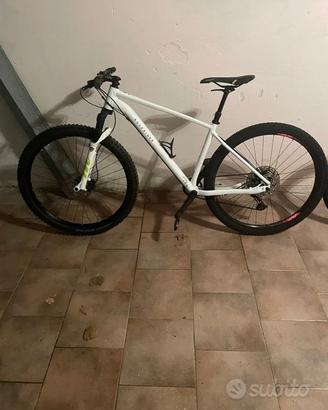 Mtb rockrider RACE 700