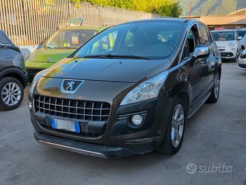 PEUGEOT 3008 2.0 HDi 150cv OUTDOOR
