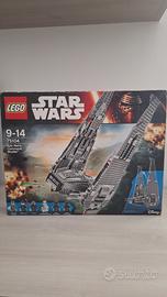 Lego Star Wars 75104 Kylo Ren's Command shuttle 