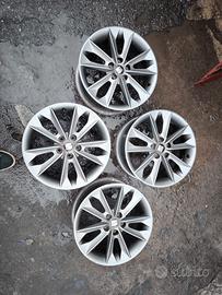 Cerchi in lega da 16' Seat Ibiza FR