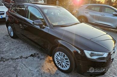 Audi A3 SPORTBACK 1.6 TDI clean diesel Ambition 11