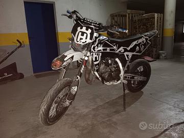Husqvarna sm 125 2t 2011