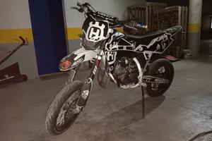 Husqvarna sm 125 2t 2011