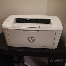Stampante HP praticamente nuova con cavi inclusi