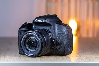 Canon EOS 800D + Obiettivo EF-S 18-55mm IS STM