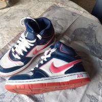 scarpe con tacco e Nike