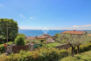 2 LOCALI A TOSCOLANO-MADERNO