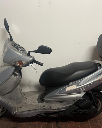 Yamaha Cygnus X 125  Anno 2007 - 37.350km