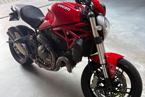 Ducati Monster 821