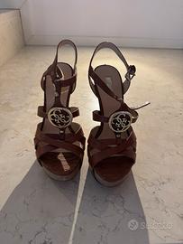 Scarpe con tacco usate della Guess numero 36