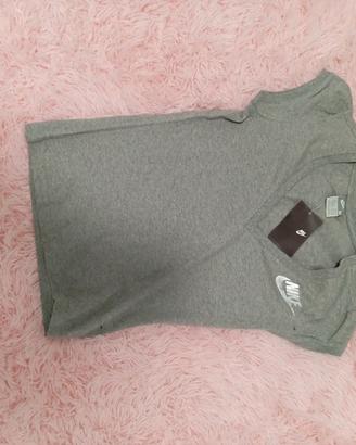 maglia Nike a maniche corteda donna