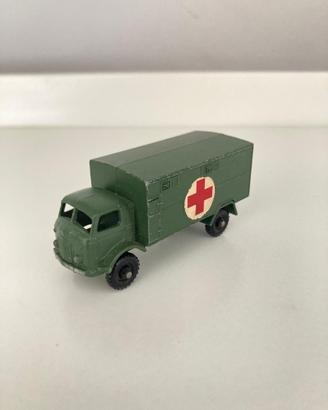 Matchbox Lesney No. 63A Service Ambulance Ford 3 T