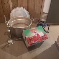 Spremipomodoro elettrico + kit completo per salsa