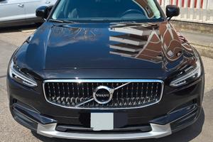 VOLVO V90 CROSS COUNTRY 2017