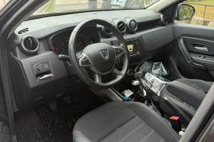 Dacia2021 nera confort