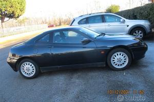 Alfa Romeo GTV ALFA ROMEO GTV 2000 916 16 valvole