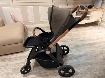 Passeggino Mysa 0+ da 0 a 22kg black satin