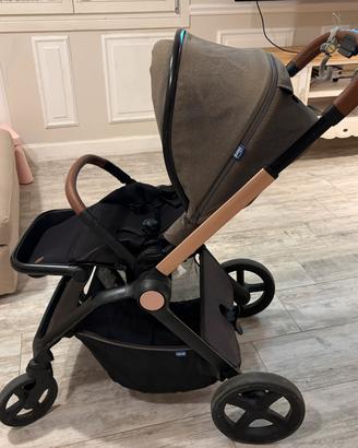 Passeggino Mysa 0+ da 0 a 22kg black satin